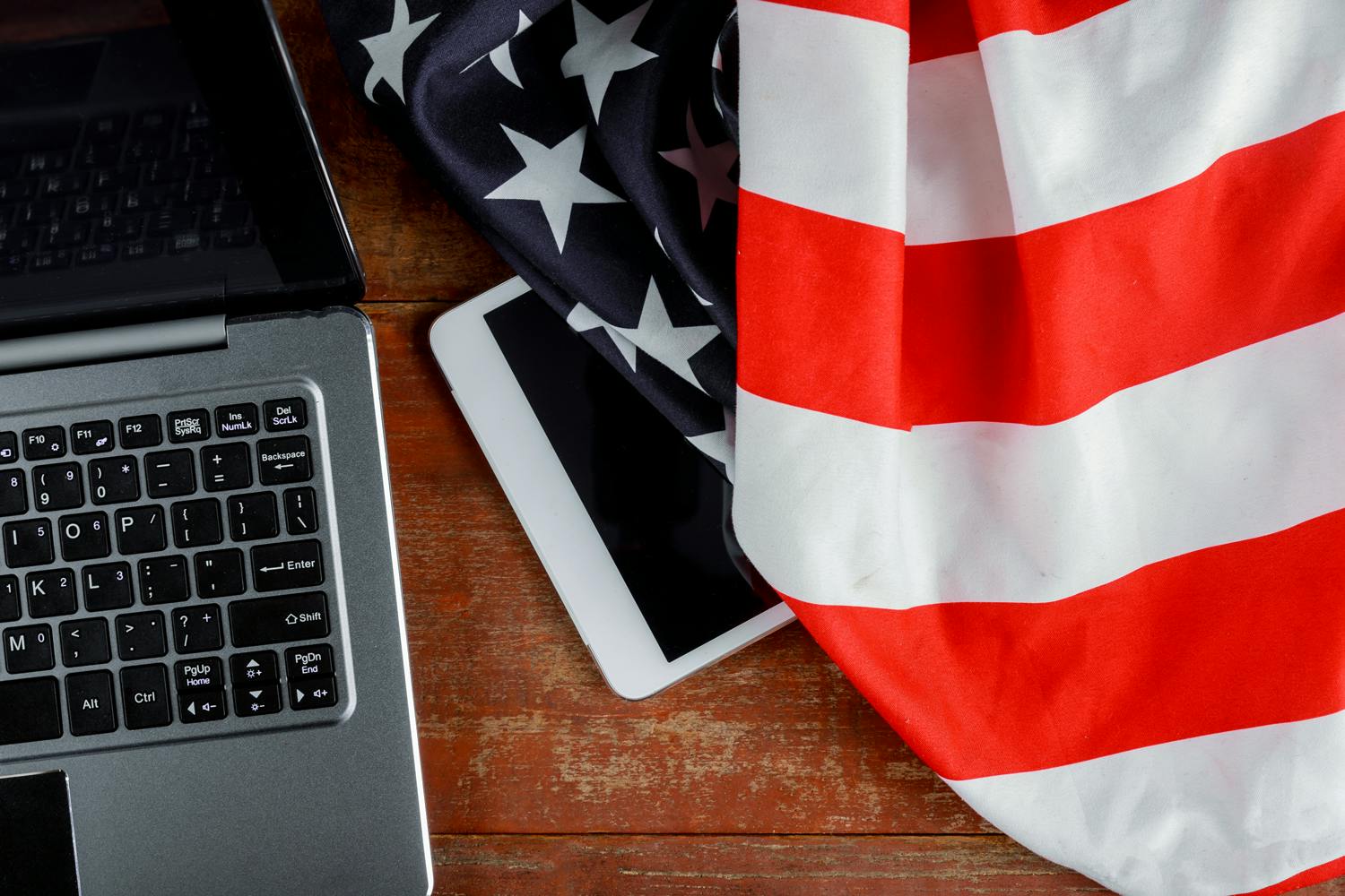 Bojkott mot amerikanska varor – datorer, programvara, mobiltelefoner. Bojkott mot amerikanska varor – datorer, programvara, mobiltelefoner.